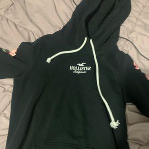 Black womens XS holister sweatshirt
